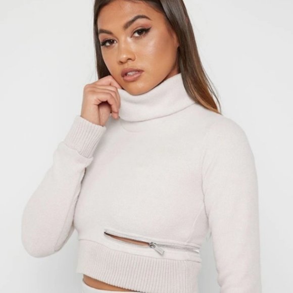 Maniere De Voir Sweaters - MANIRE DE VOIR Zipper Detail Cropped Turtleneck Fleece Jumper